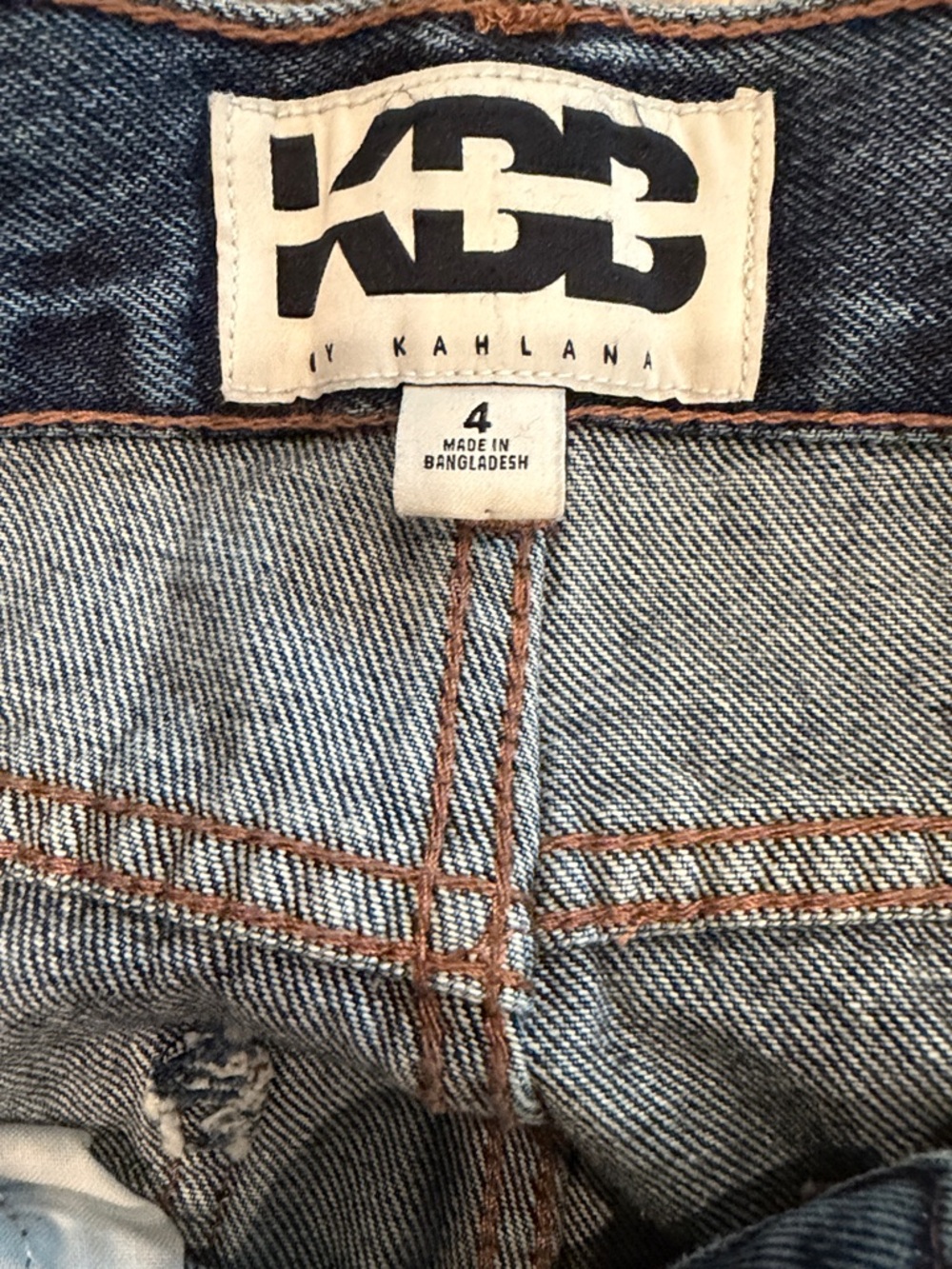 KBB by Kahlana Barrel Leg Jeans in Medium Blue - Unbranded - Picture 2 of 5